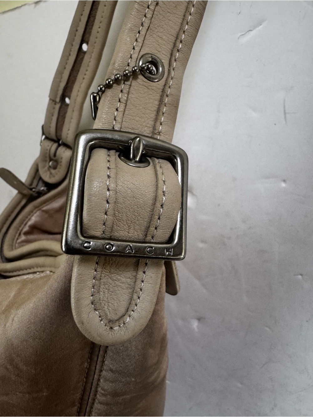 COACH Vintage ‘90s Citrine Satin Leather Hobo Shoulder Bucket Bag L7X6100 Silver - Picture 6 of 16